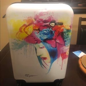 Mia Toro Luggage